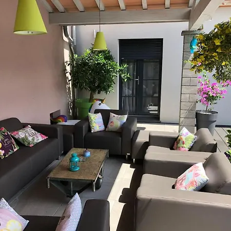 Holiday home L'amoureuse 2 *