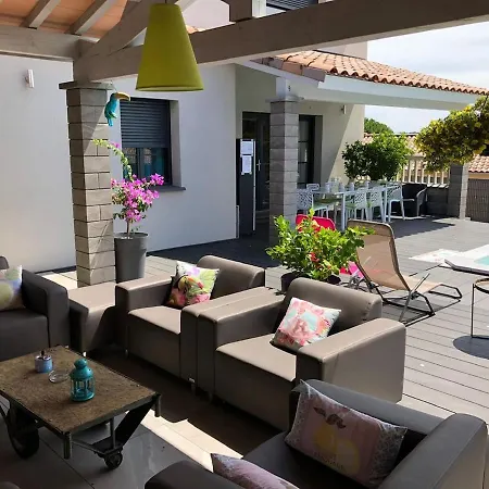 Holiday home L'amoureuse 2
